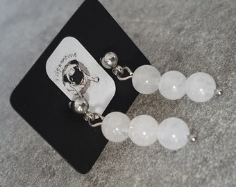 White Jade earrings - chips - Natural stones - 6 mm
