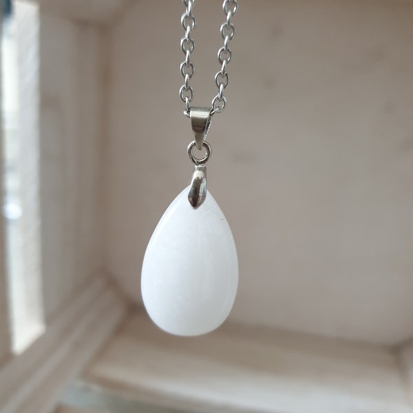 Collier jade blanc - Goutte - Pierres naturelles