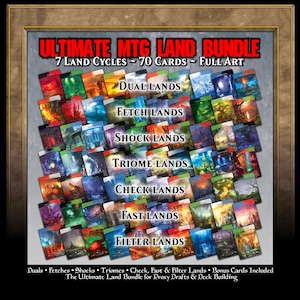 Könnte beinhalten: Ein Ultimate MTG Land Bundle mit 7 Landzyklen und 70 Karten mit Full Art. Das Bild zeigt verschiedene Landtypen, darunter Dual Lands, Fetch Lands, Shock Lands, Triome Lands, Check Lands, Fast Lands und Filter Lands. Bonus-Karten sind enthalten.