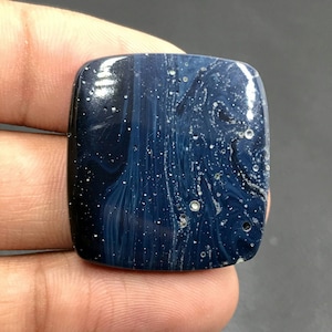 Leland Blue Cabochon...Cushion Cabochon...29x27x5 mm...43 Cts...A#L3301