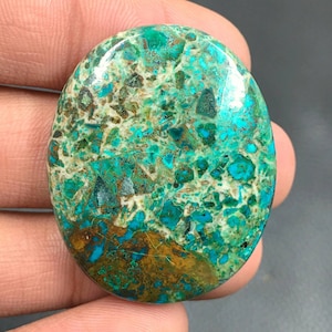 Chrysocolla Cabochon...Oval Cabochon...38x31x7 mm...71 Cts...A#H3660