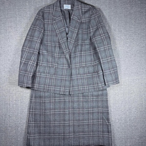 Vintage Pendleton Suit Set Gray Plaid Wool Skirt And Blazer USA Made 70s Retro Secretary Small/Med See Measurements
