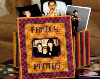Family Plastic Canvas Photo Box PDF