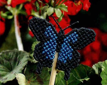 Butterfly Plastic Canvas Plant Poke PDF