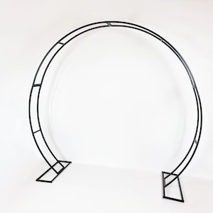 Double Circled Wedding Arch Round. Strong and Stable Ceremony Backdrop, Outdoor Arbor