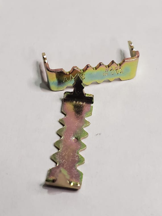No nail hangers sale