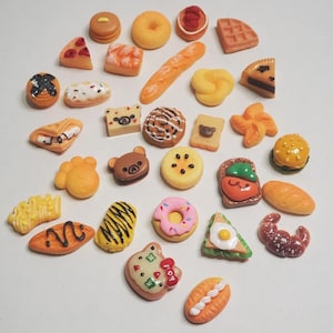 30 Pieces Variety of Food Dollhouse Fairy Garden Craft Supplies