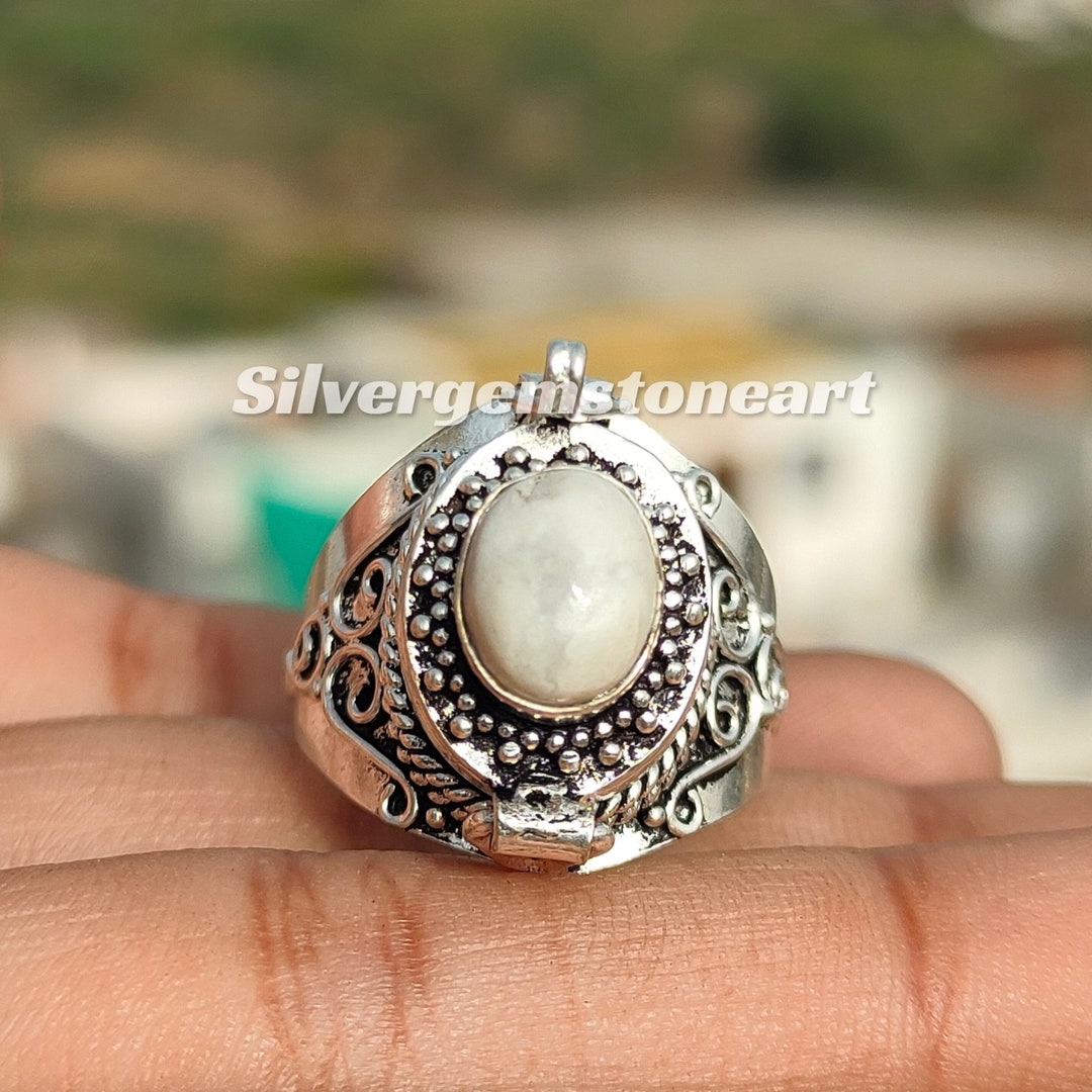 White Howlite Ring, Poison Ring, Poison Box Ring, White Turquoise Ring ...