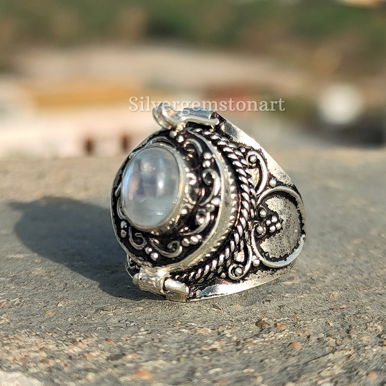 Rainbow Moonstone Ring Blue Flash Moonstone Ring Poison Etsy