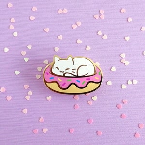 White cat Donut - hard enamel pin