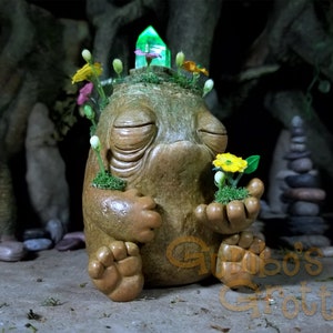 Uraltes Felsmonster &quot;Kodai&quot; Fantasy Geschöpf Geist Wald Feen Märchen Figur Magie gruselig niedlich Polymer Clay handgefertigte Skulptur