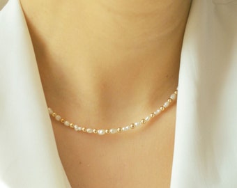 14k Gold filled Pearl Necklace, Freshwater Pearl Necklace, Dainty Pearl Necklace, Pearl Choker, Bridal Necklace, Beaded Necklace