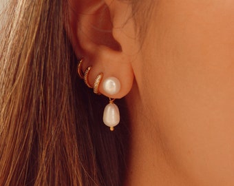 Artemisa Pearl Earrings, Bridal Earrings, Dangle Earrings, Pearl Drop Earrings, Pearl Stud Earrings, Elegant Earrings, Gift for Her,