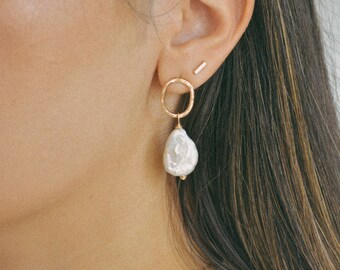 14k Gold filled Pearl Bridal Earrings, Baroque Pearl Earrings, Elegant Earrings, Dangle Statement Earrings (Ava Earrings)