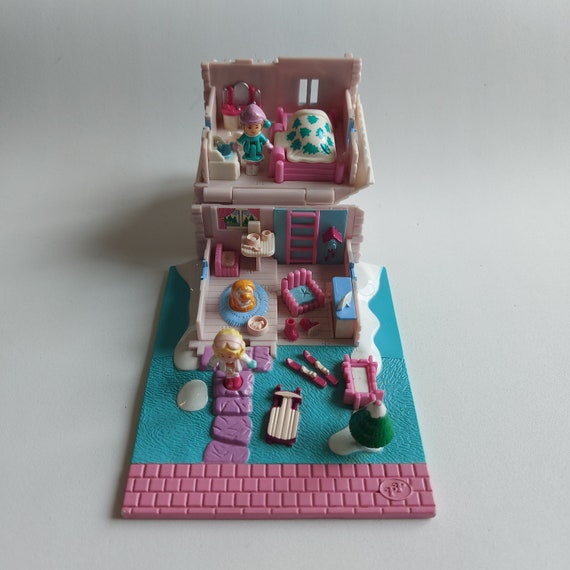 Polly pocket on sale ski chalet