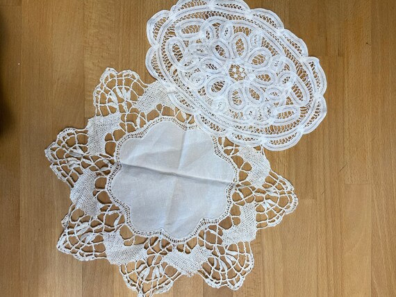 X2 - Old Antique French Hand Embroidered Natural Linen and Lace Dressing  Table Mats / Doilies (star 14" / Oval 11.5") - Etsy UK