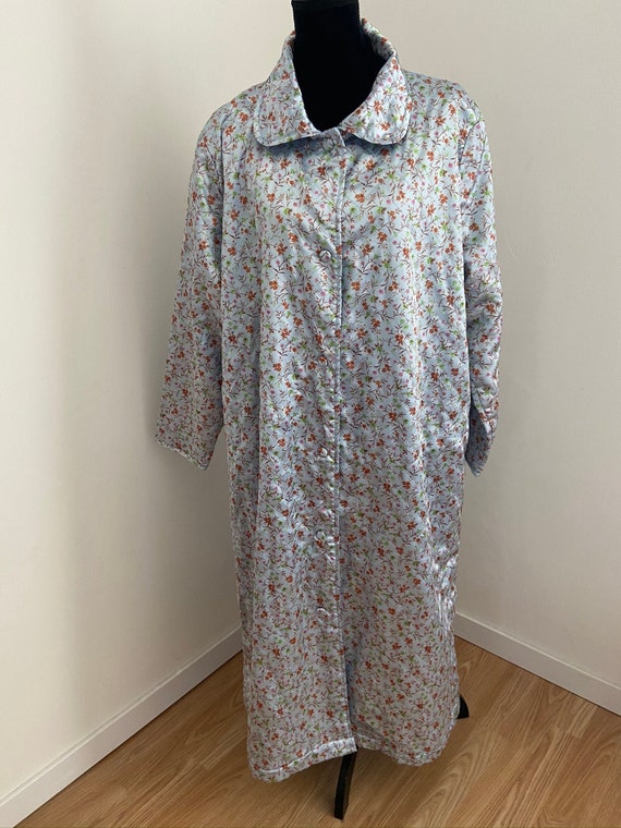 Ladies French 80's Floral Quilted Dressing Gown (3