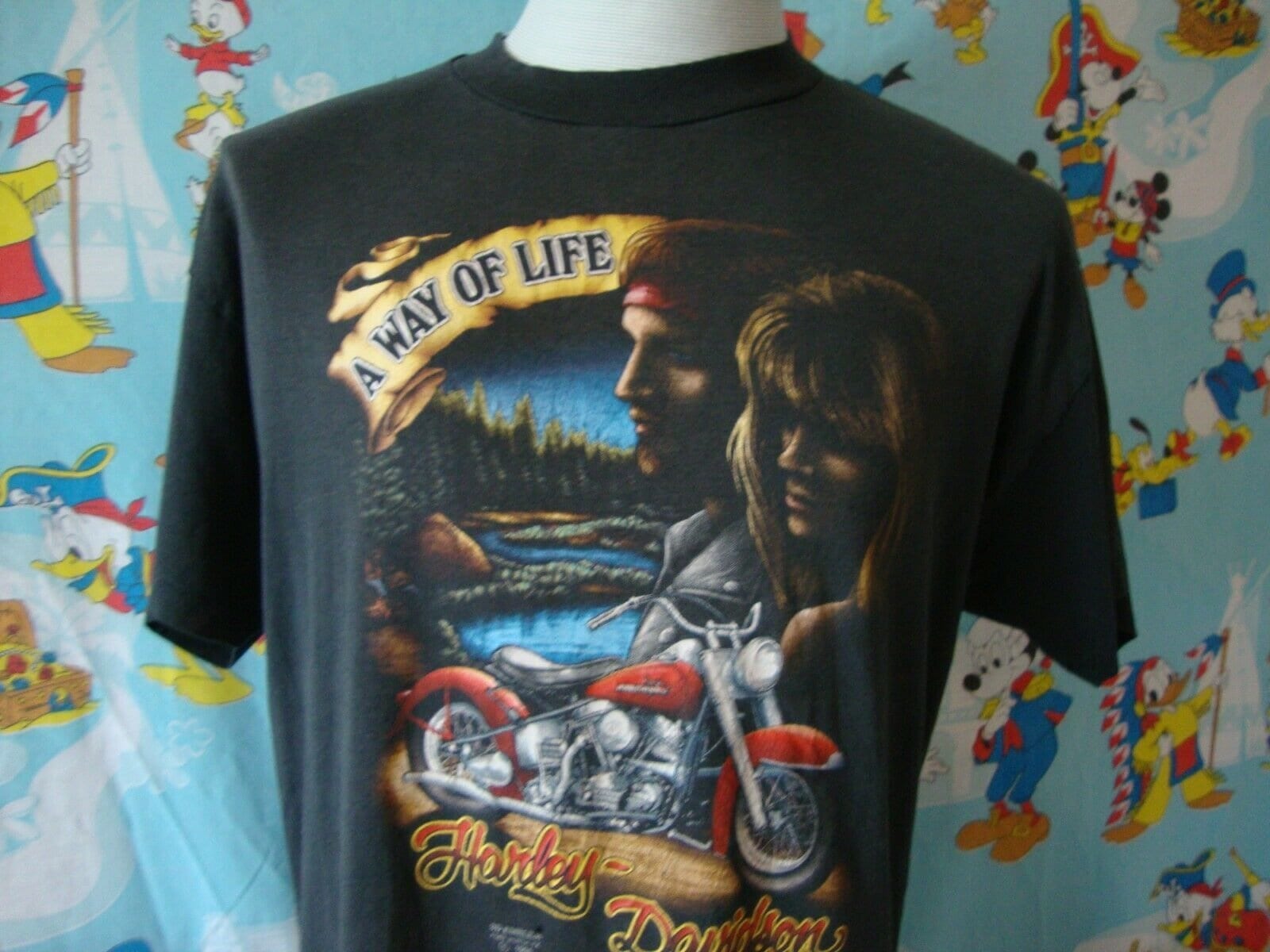 Vintage 90's Harley Davidson 3D Emblem 1990 A Way of Life T Shirt