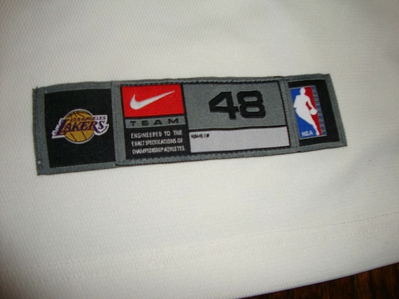 Womens Size 34/35 Chest KOBE BRYANT L.A Lakers Nike Custom Cut Rhinestone Jersey