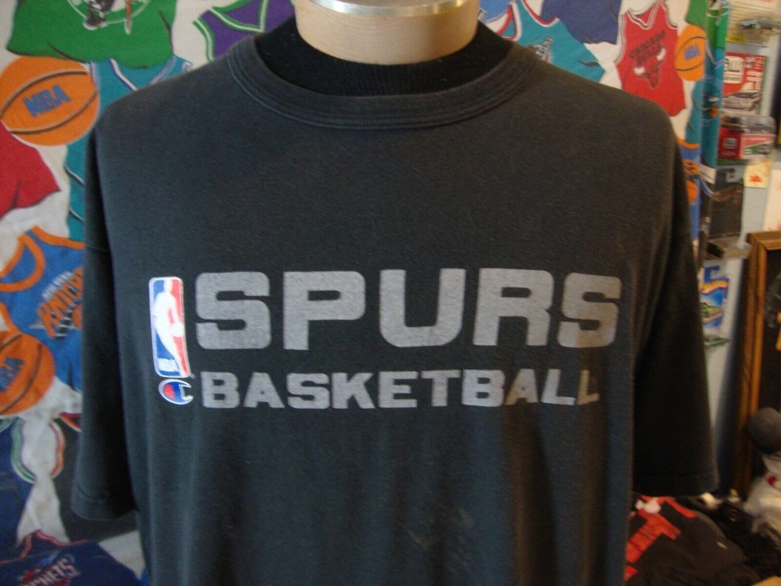 NEW UNK San Antonio Spurs Mens Small S NBA Team Apparel Shirt Long Sleeve