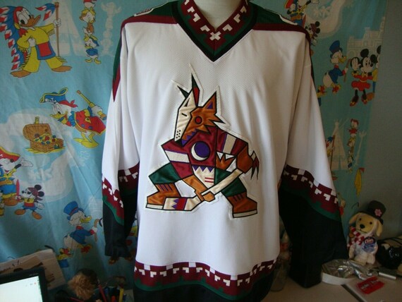 phoenix coyotes jersey 90s