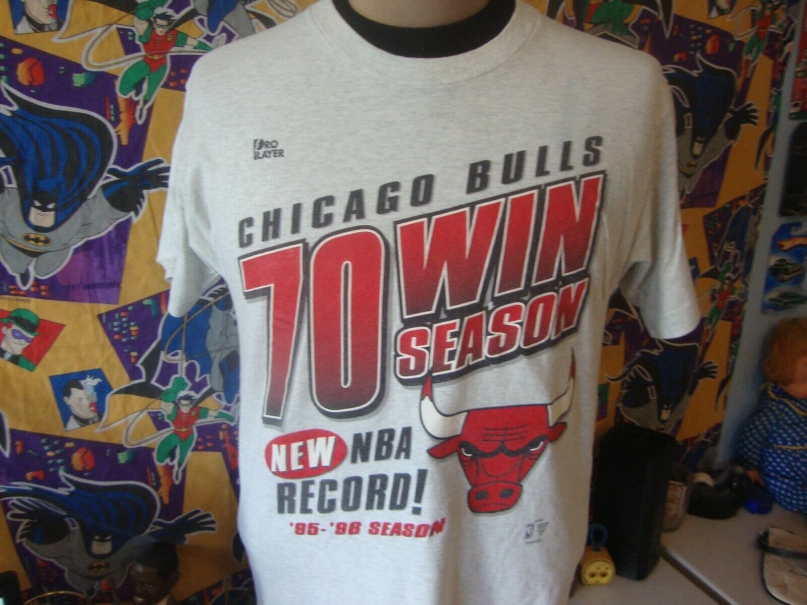 Vintage Chicago Bulls 70 Wins Caricature Shirt - High-Quality