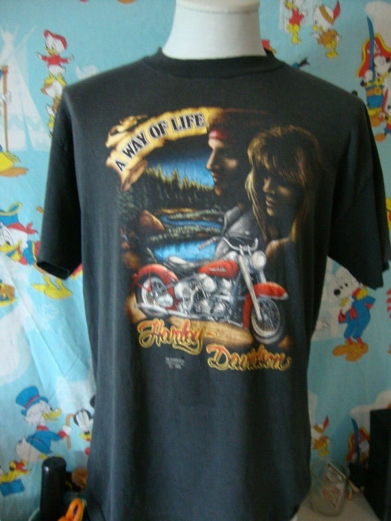 Harley Davidson 3D バッファロー 90s Tシャツ 古着 90s USA製 3D EMBLEM HARLEY DAVIDSON 「STURGIS」 バッファロー