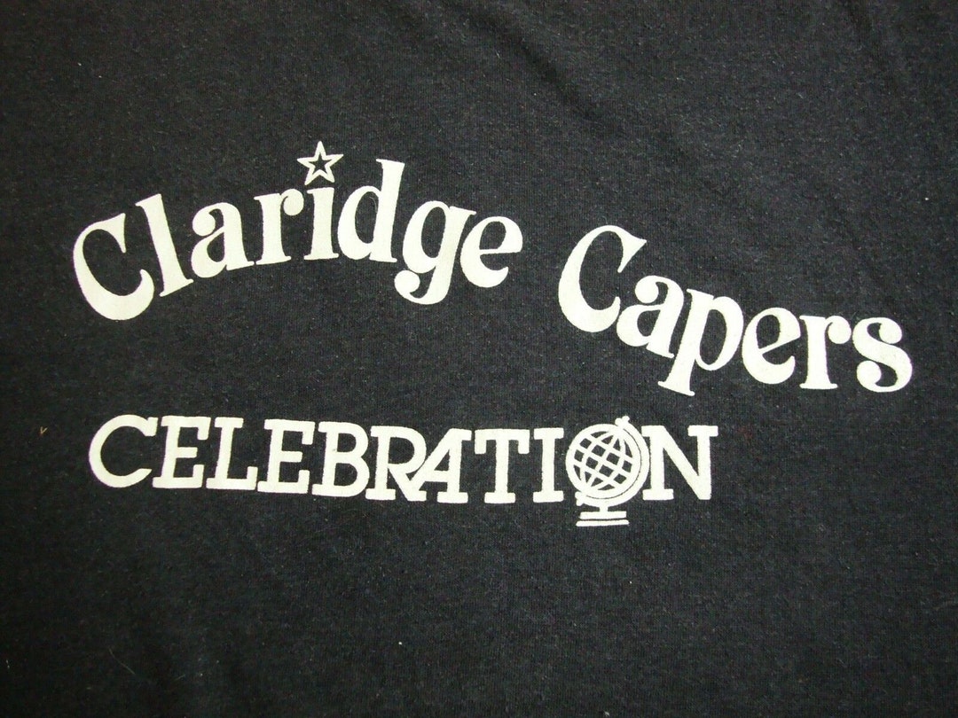 Vintage the Claridge Hotel & Casino Gambling Capers Party Money T Shirt