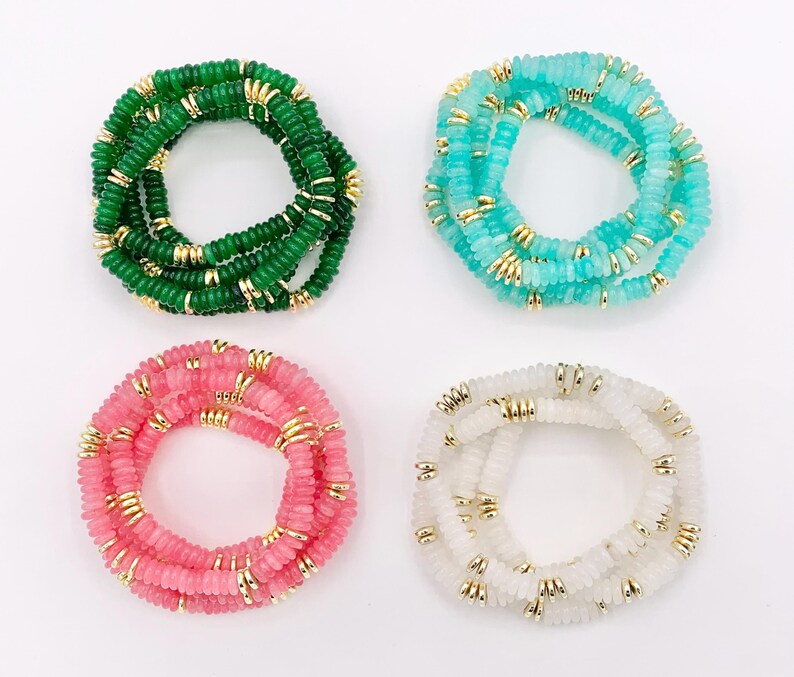 Bracelets extensibles de pierres précieuses assorties de 6 mm Rondelle colorée avec entretoises plaquées or Bracelets de perles 6,5 pouces Prix pour 1 image 10