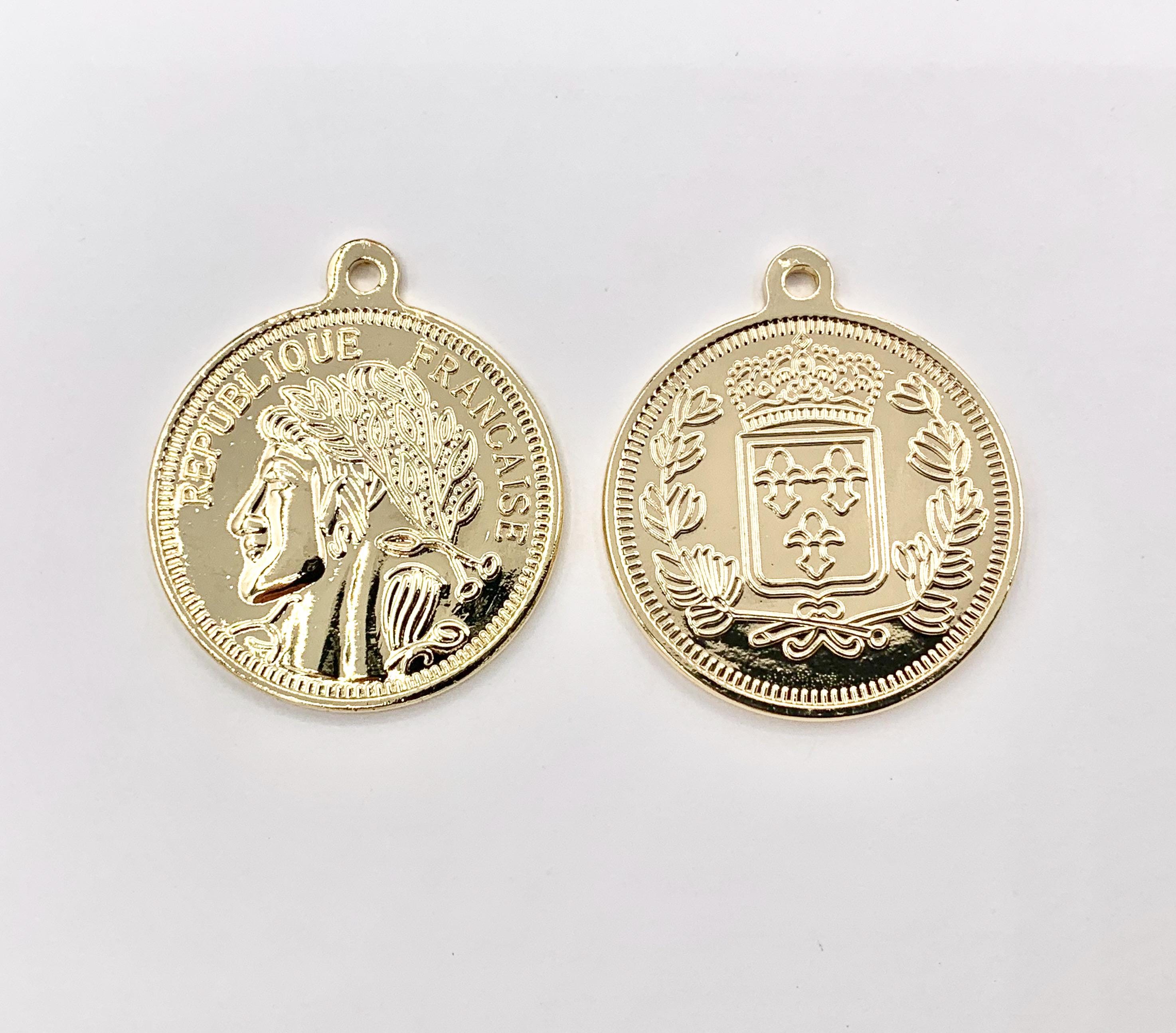 【希少美品】　REPUBLIQUE FRANCAISE コインネックレス 希少美品】 REPUBLIQUE FRANCAISE コインネックレス - メルカリ