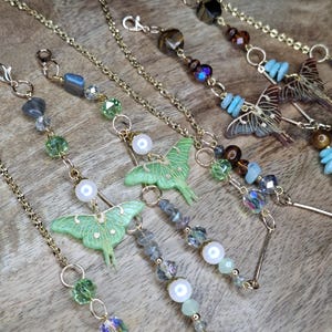 Luna Moth Glasses Chain | Labradorite & Glass Pearl | Lightweight Eyeglass Chain | Gifts for her | Gold and Silver image 6