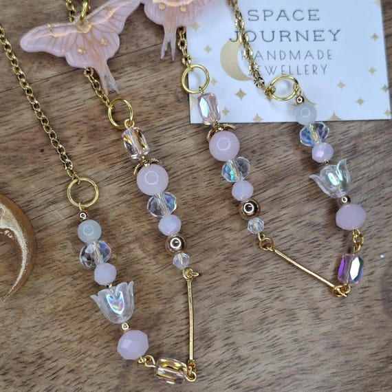 Luna Moth Eyeglass Chain in Light Pink Agate | Gemstone 