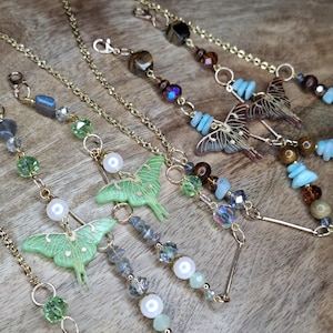 Luna Moth Glasses Chain | Labradorite & Glass Pearl | Lightweight Eyeglass Chain | Gifts for her | Gold and Silver image 2