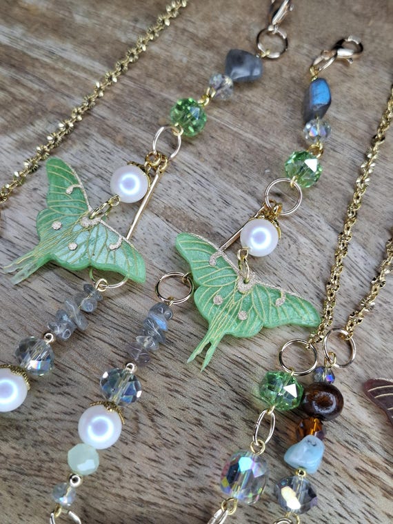 Luna Moth Glasses Chain | Labradorite & Glass Pearl | Lightweight Eyeglass Chain | Gifts for her | Gold and Silver