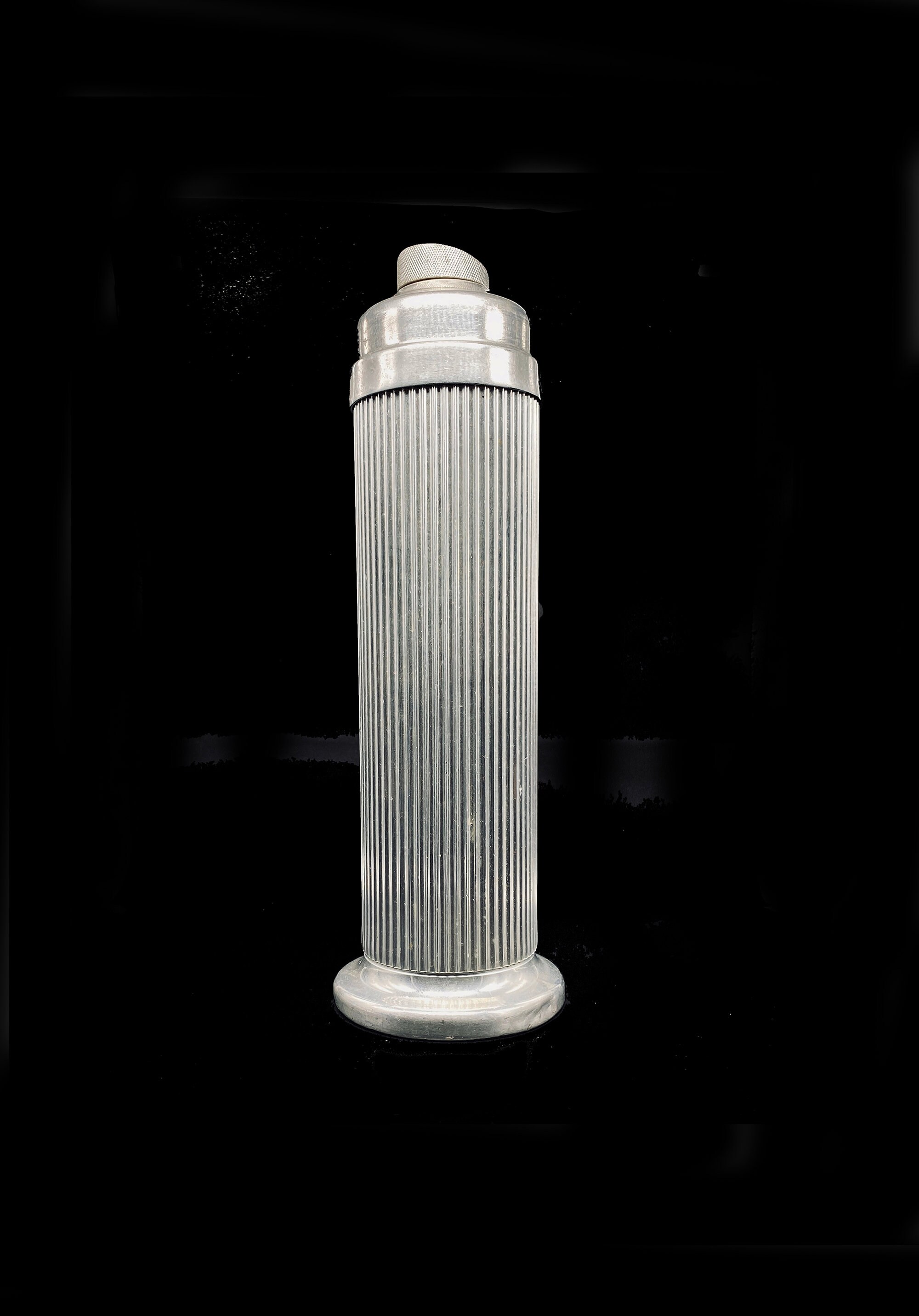 2 1930s Art Deco Emson Eezee Pour Aluminum Cocktail Shaker Vintage