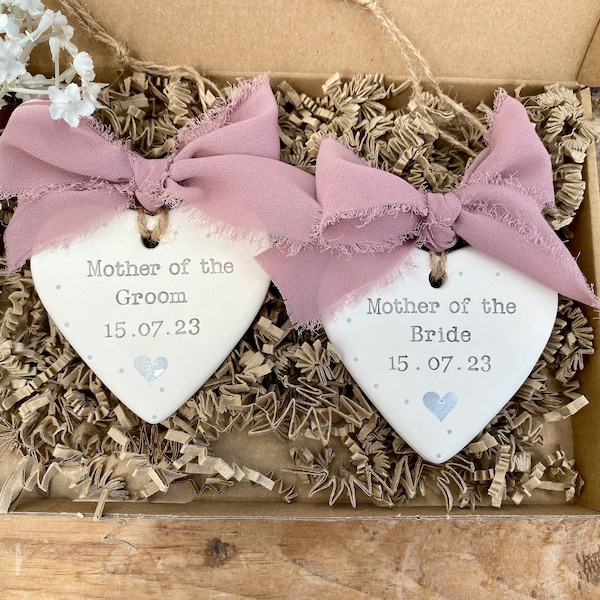 Personalised mother of the bride gift | mother of Groom gift | wedding place setting tag | bridesmaids thank you | ceramic heart keepsake