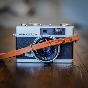 The Maquina - Minimalist Camera Hand Strap (Tan & Rivets)