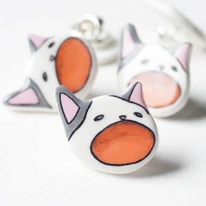 Pop Cat Meme Pin Badge