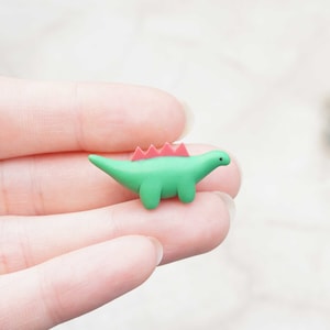 Winziger Stegosaurus