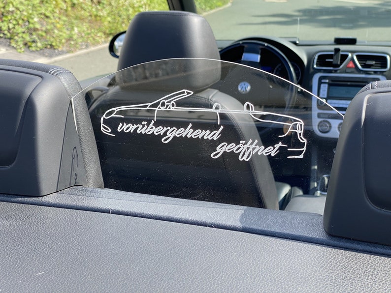 VW EOS Windschott hinten für die Fahrt zu Viert ohne oder mit Wunschgravur, auch andere Gravuren möglich Bild 1