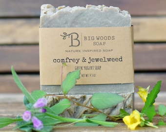 Comfrey & Jewelweed Apothecary Soap