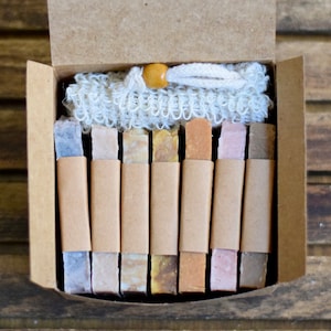 Spiced Essential Oil Soap Sampler Set: Sisal Bag & Mini Artisan Soaps