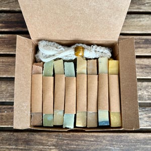 Men&#39;s Favorites Soap Sampler Set: Mini Soap Bars with Sisal Bag