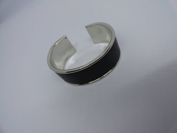 bracelet with leather insert