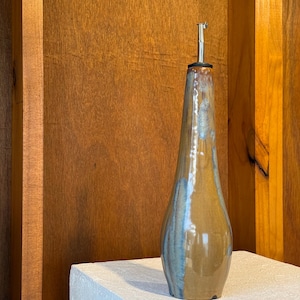 OLI [no. 02] -  Handmade Ceramic Oil & Vinegar Dispenser