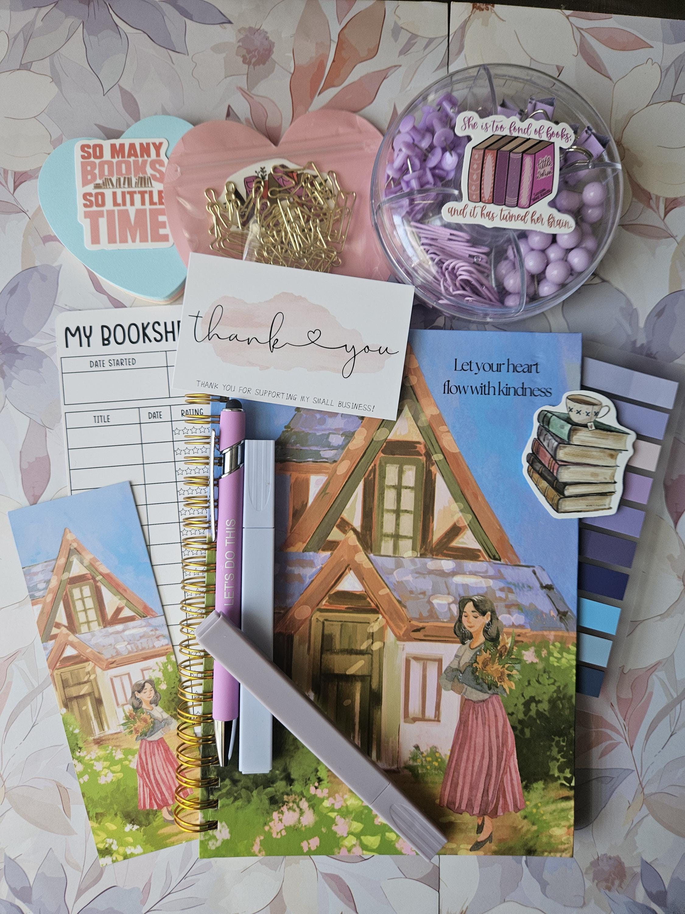 Paquete Corazón y Mente: Set de regalo para amantes de la lectura / Kit de diario con marcapáginas, pegatinas y material de escritorio