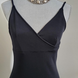Black Knit Form Fitting Dress, 90's fitted Club Dress, V-Neckline