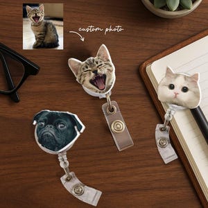 Custom Pet Portrait Photo Badge Reel Gift for Vet Tech, Pet Badge Reel, Cute Dog & Cat ID Clip for Vet Techs, Pet Lover Gift for Nurse