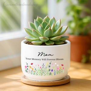 Personalized Memorial Planter for Mom, Memorial Plant Pot, Remembrance Mini Planter, Bereavement Gift, In Loving Memory, Custom Plant Pot