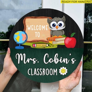 Personalized Teacher Name Door Hanger, Owl Classroom Door Sign, Custom Teacher Door Sign, Chalkboard Owl Wooden Sign, School Teacher Gift